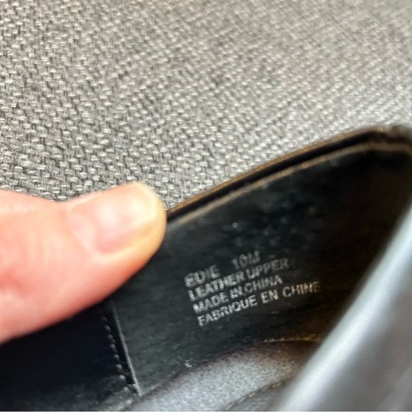 (SOLD) Soft Moc Black Leather Wedge Heels Size 10 - Picture 10 of 14